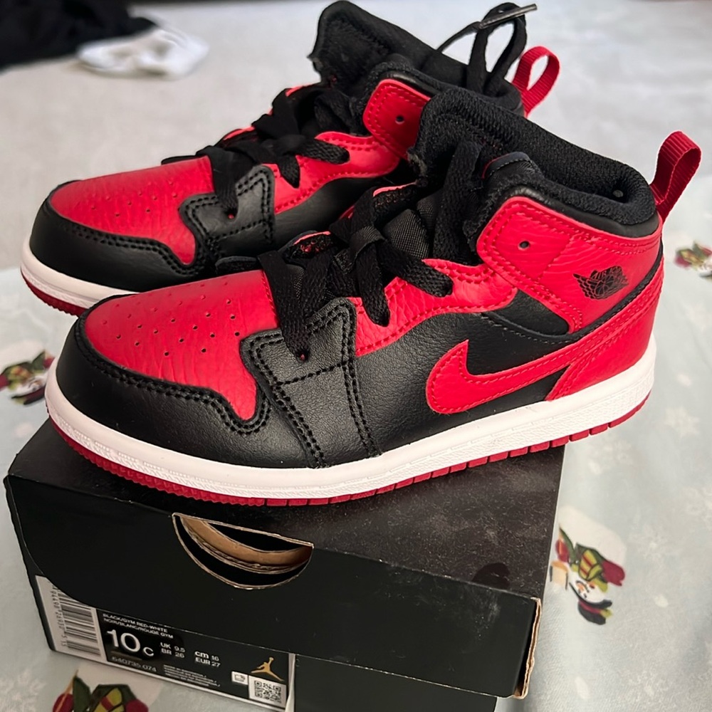 Toddler Jordan 1 banned